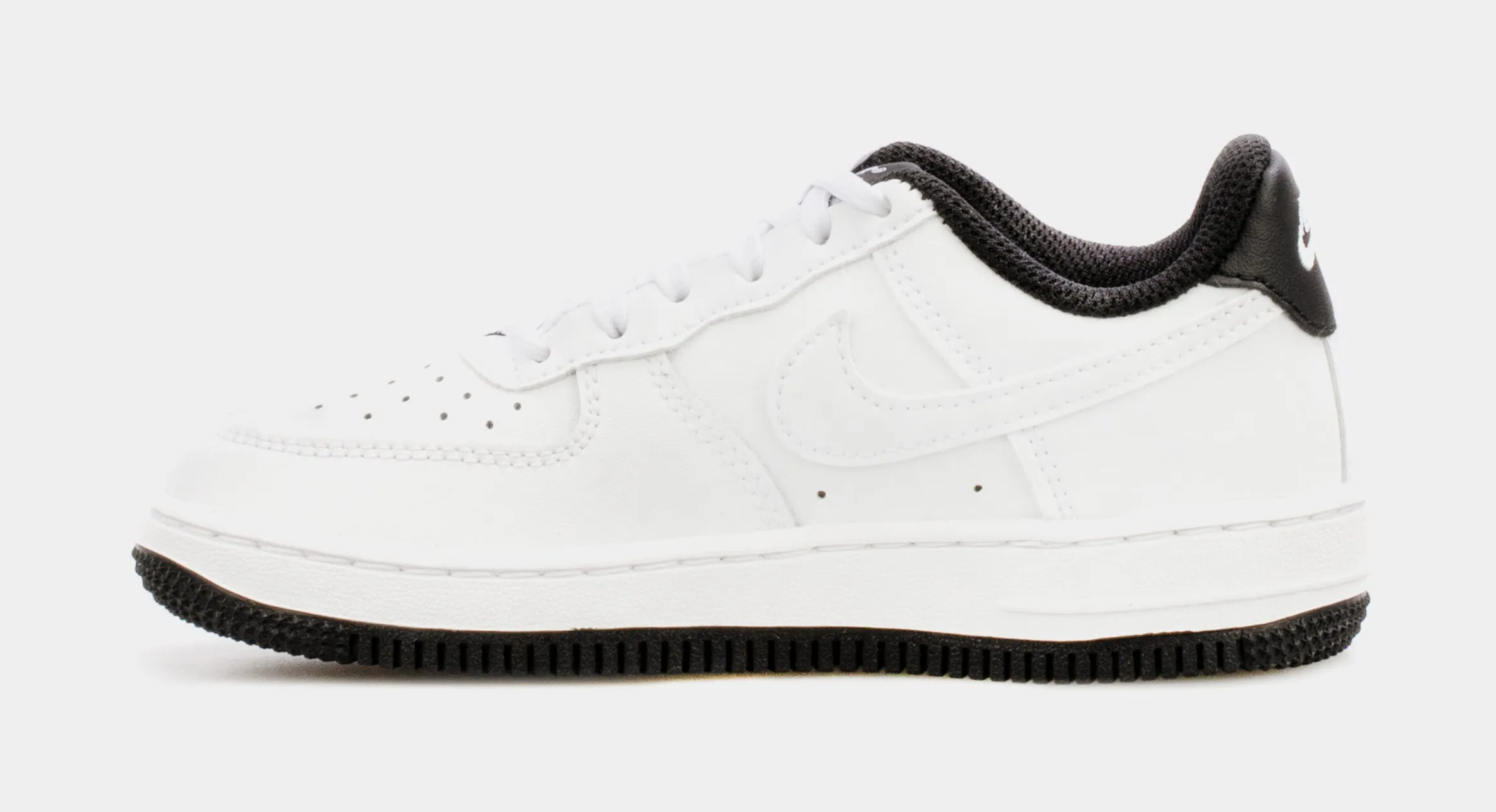 Air Force 1 Essential Preschool Lifestyle Shoes (Black/White)