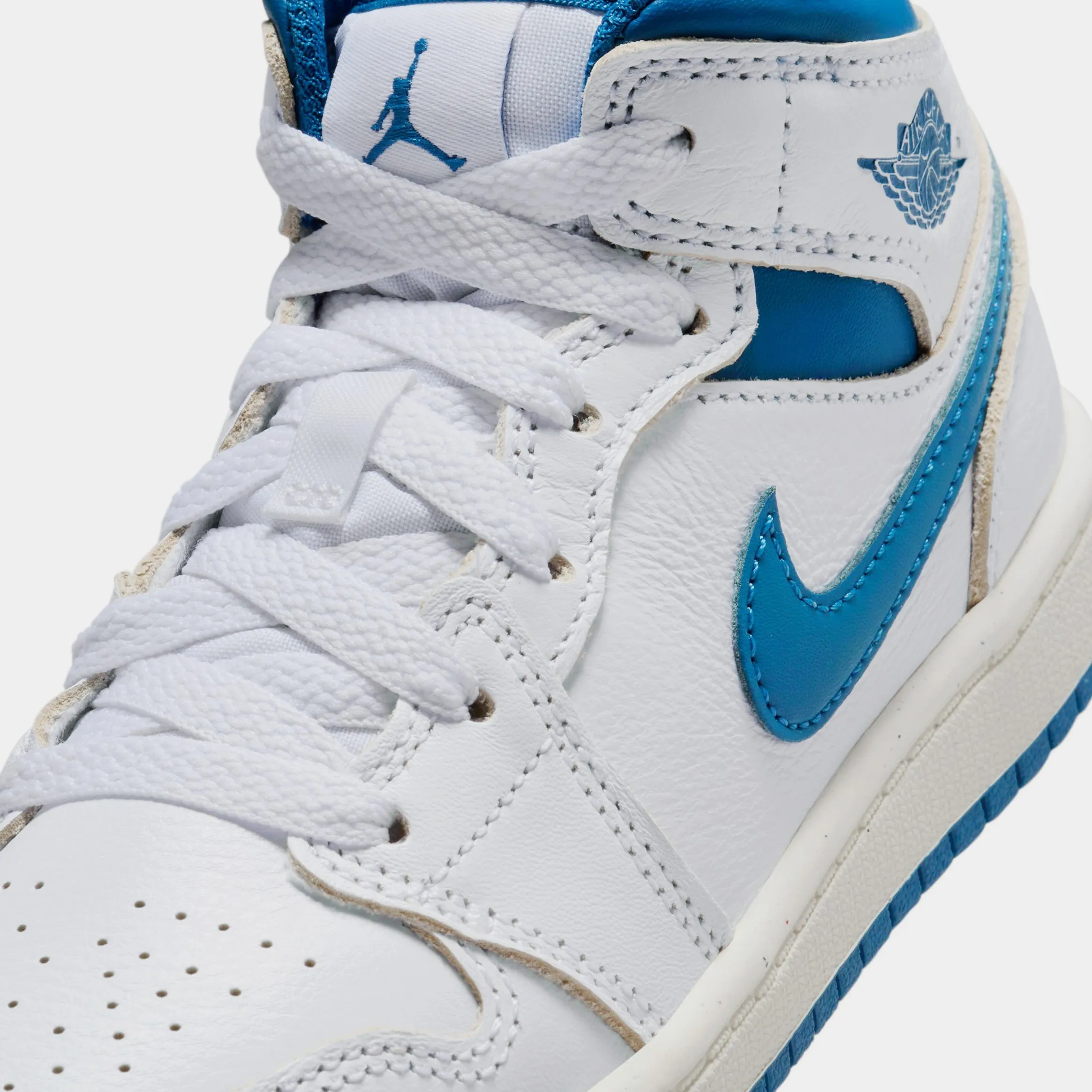 Air Jordan 1 Retro Mid SE Industrial Blue Preschool Lifestyle Shoes (White/Sail/Industrial Blue)