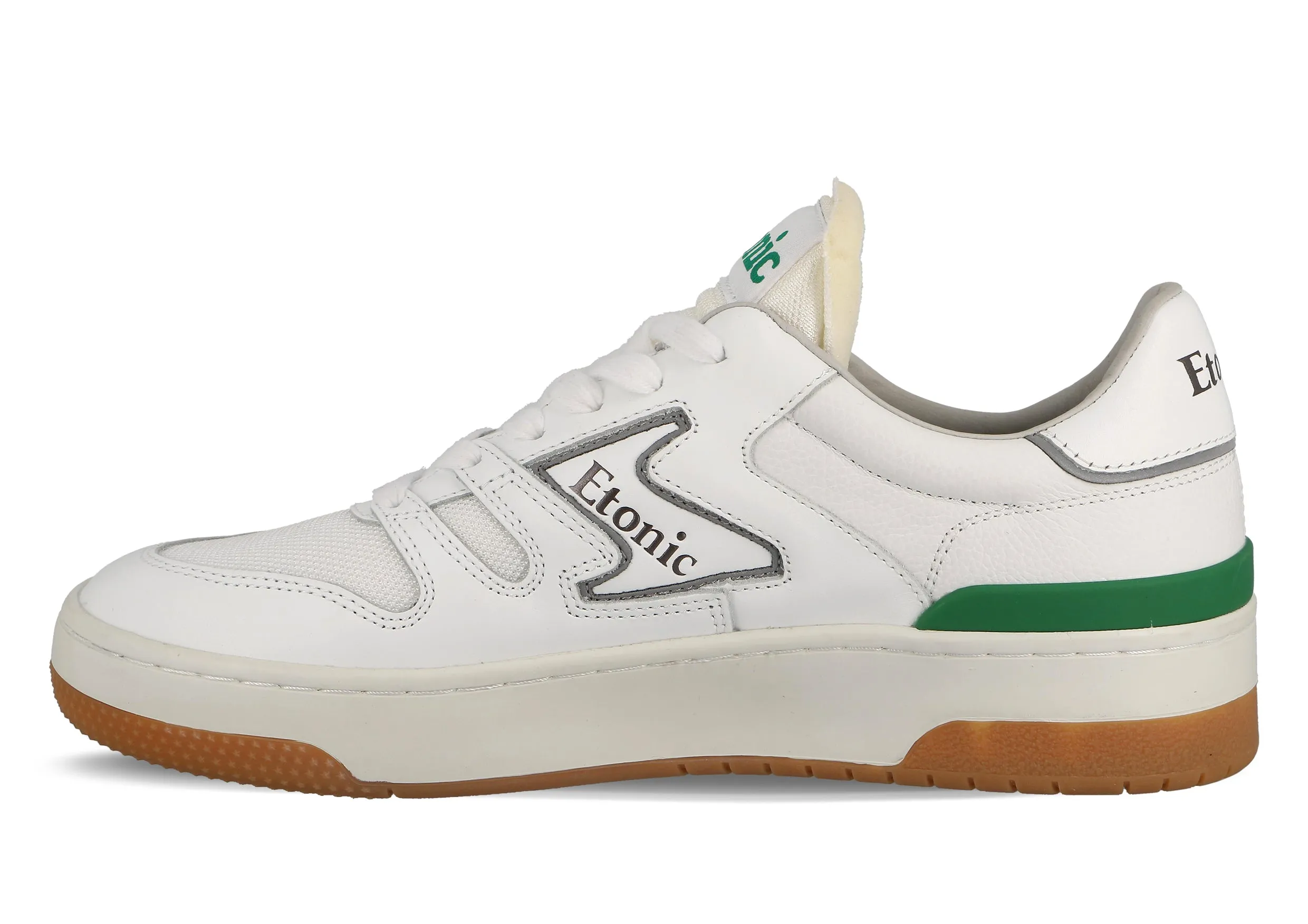 Etonic B481 sneakers in white leather, white mesh and green details with white midsole and honey bottom outsole.