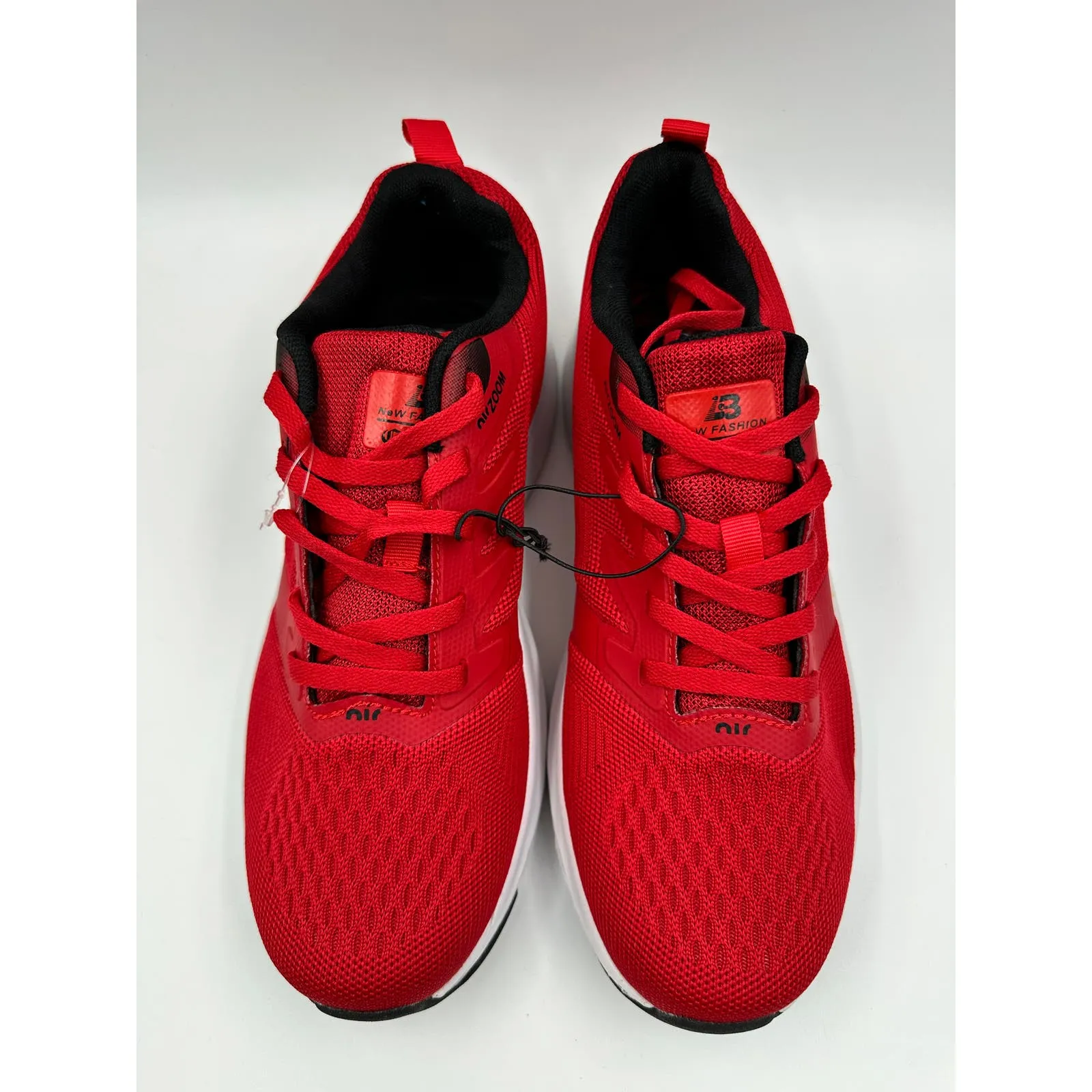 Men's Size 8.5, Bright Red Knit Running Sneaker w/ Thick Sole & Bubble Sole