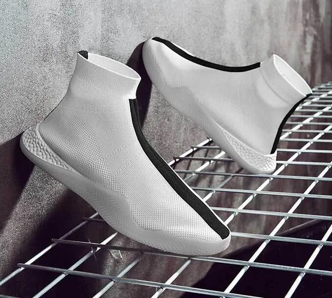 Men's Slip-On Footwear