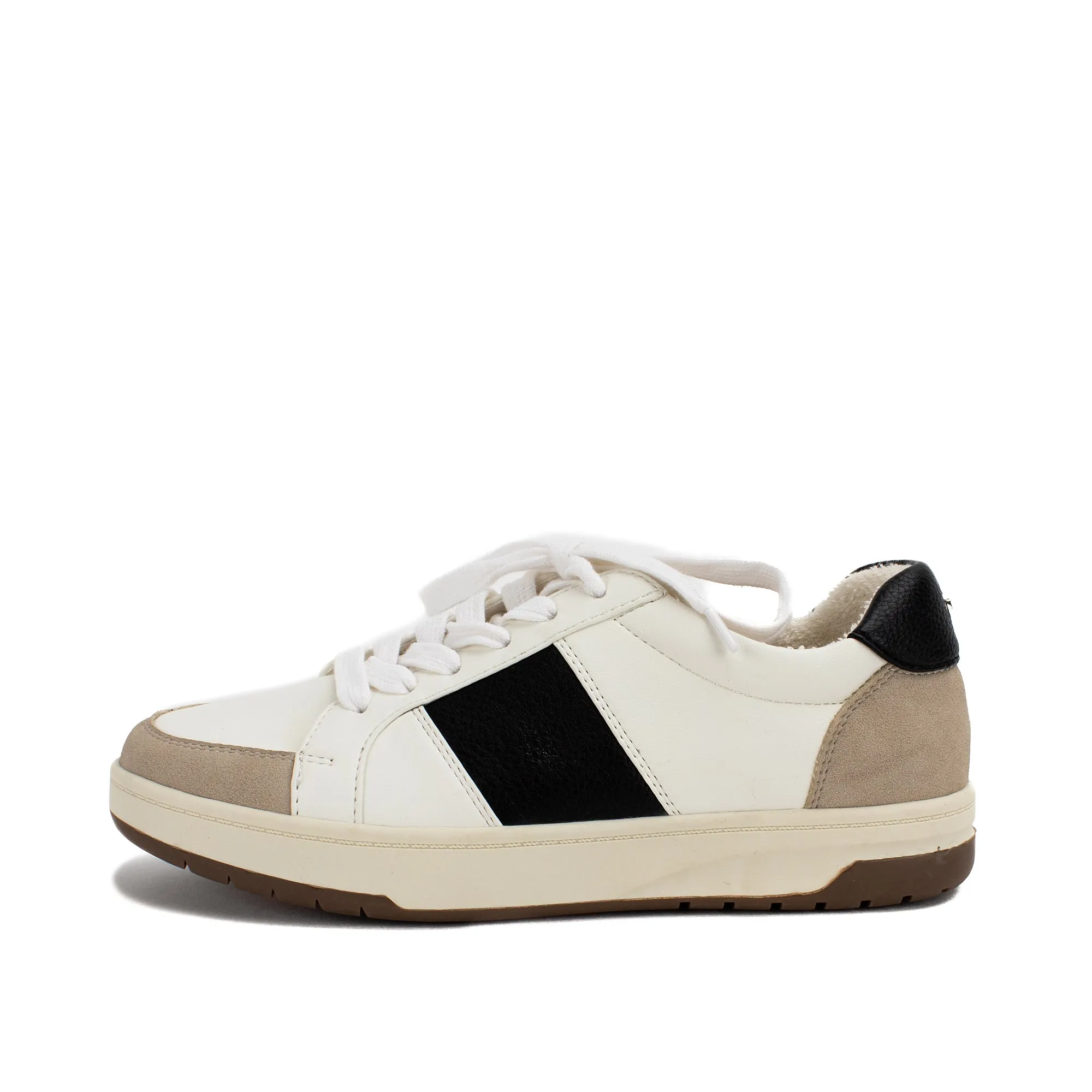 Nemesia Court Sneaker