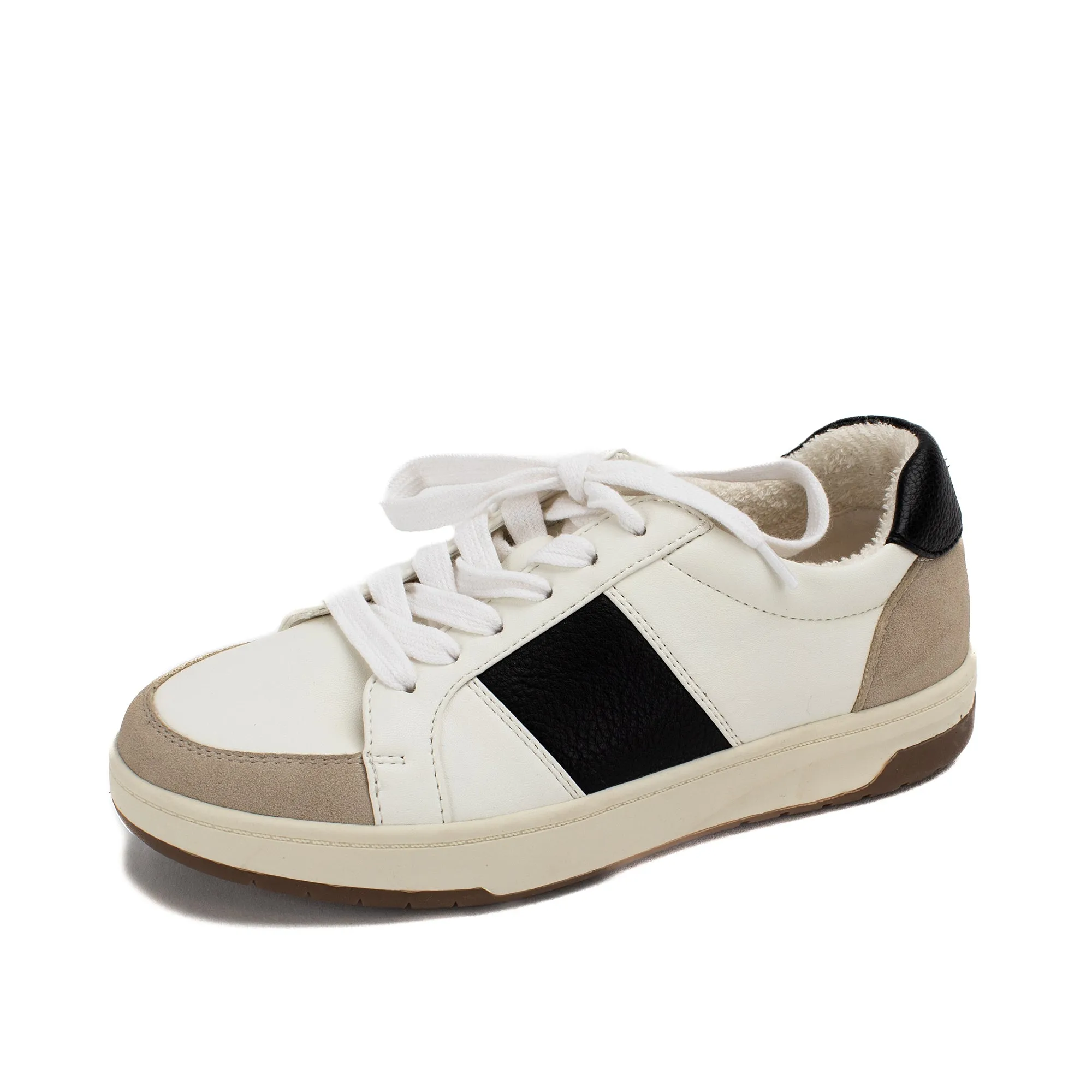 Nemesia Court Sneaker